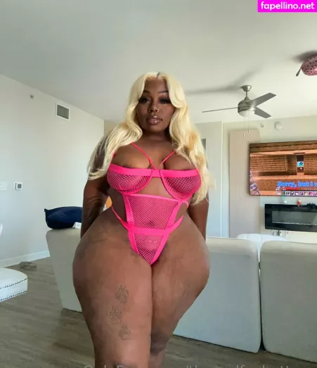 Therealfyebottom OnlyFans Thumbnail #UztjEAZLvS