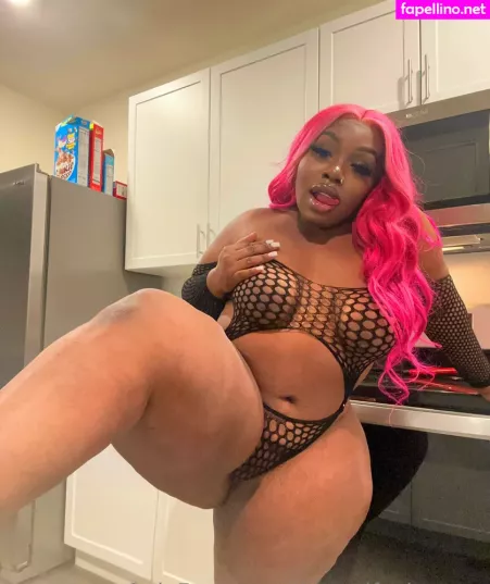 Therealfyebottom OnlyFans Thumbnail #YZSLyhMrue