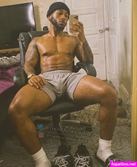 Therealgeesuavee OnlyFans Thumbnail #EHzLqQKJwW