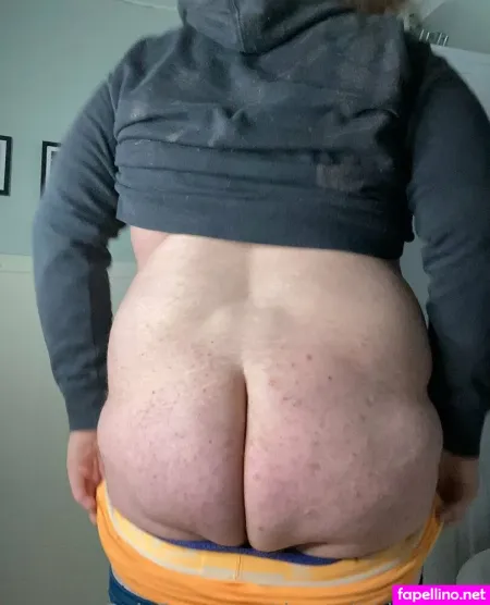 Therealhidetheabs OnlyFans Thumbnail #KpMnGTKbXt