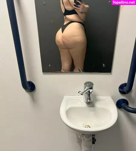 Therealhquinn94 1 OnlyFans Thumbnail #m0vGlEGSID