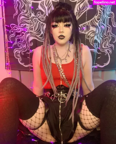 Therealm3dusa OnlyFans Thumbnail #4YfhKay53h
