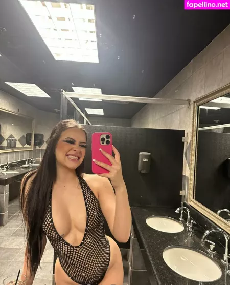 Therealmee OnlyFans Thumbnail #caxF9j2ITS