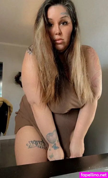 Therealmizkellie 1 OnlyFans Thumbnail #ifwQHuT221