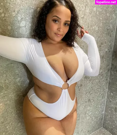 Therealnatalie OnlyFans Thumbnail #BgWprNJCjq