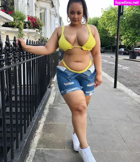 Therealnatalie Main Profile Photo