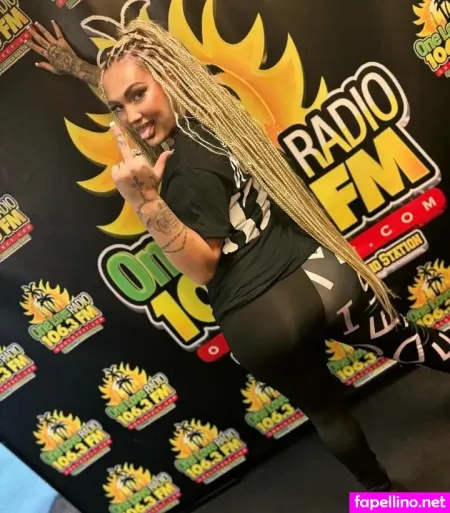 Therealroyalskye OnlyFans Thumbnail #OQBlkEltw4