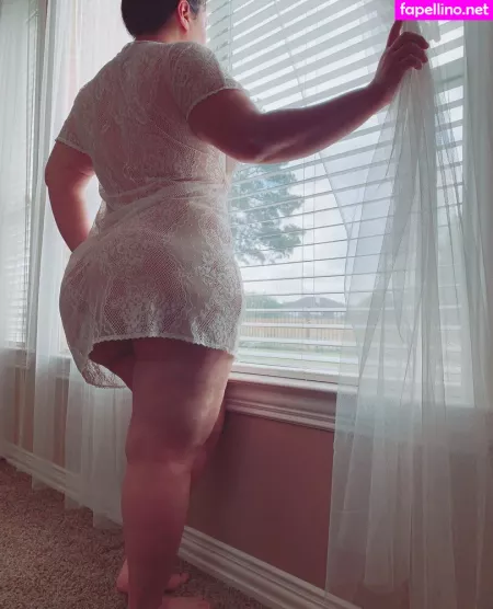 Therealsabella OnlyFans Thumbnail #2CdvT5yVS3