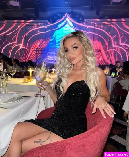 Therealsarahh OnlyFans Thumbnail #xZ136L9T3R