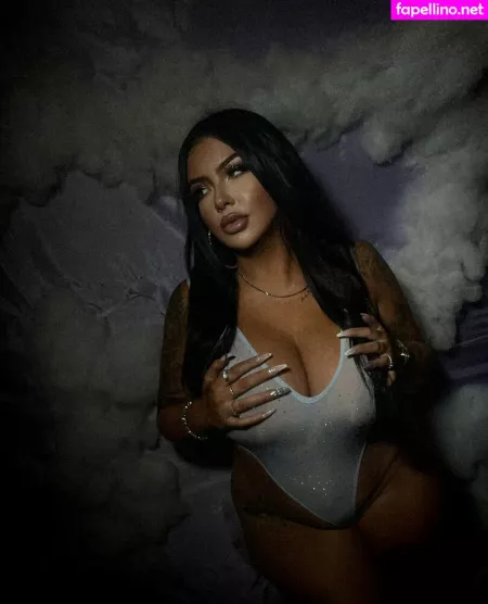 Therealtaralynn OnlyFans Thumbnail #aM6goFDrL4