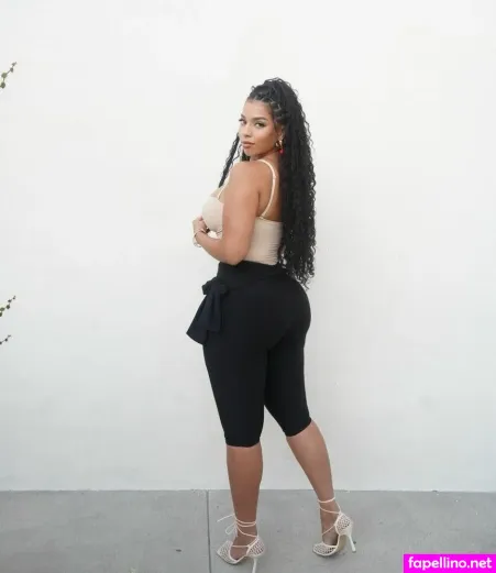 Therealteare OnlyFans Thumbnail #Y1XOyJCjb6