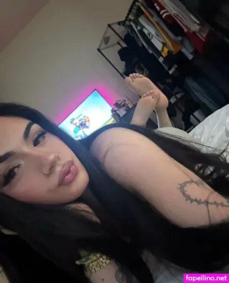 Therealvaleriaprincess OnlyFans Thumbnail #ZnY9GUUgIA
