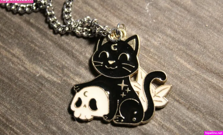 Therealvampfeet OnlyFans Thumbnail #3r7RwN7Jpu