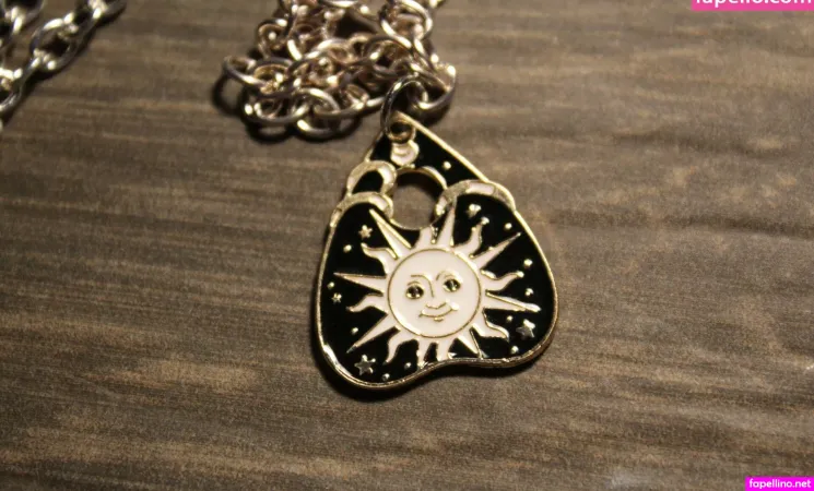 Therealvampfeet OnlyFans Thumbnail #aUj6Nrjsvh