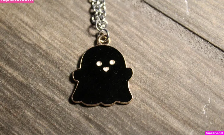 Therealvampfeet OnlyFans Thumbnail #mxCmY83kT7