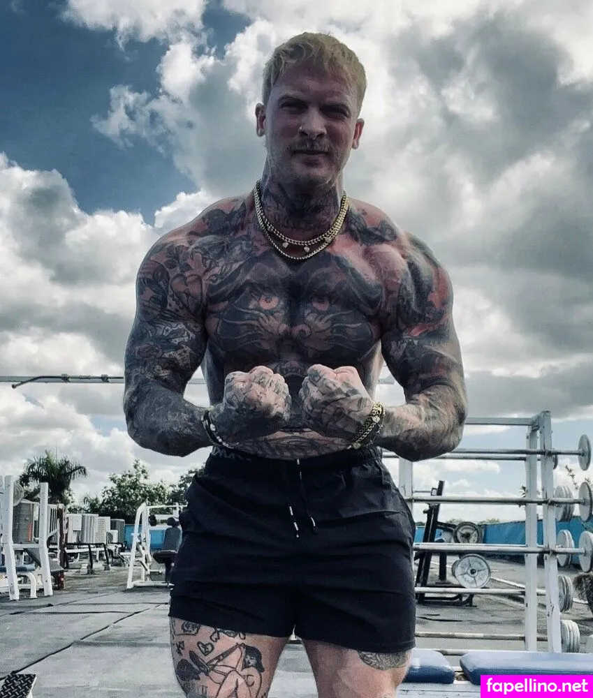 therealvanillagorilla, therealvanillagorillatattoos Nude Leaked OnlyFans Photo #BOnXAXkXO5