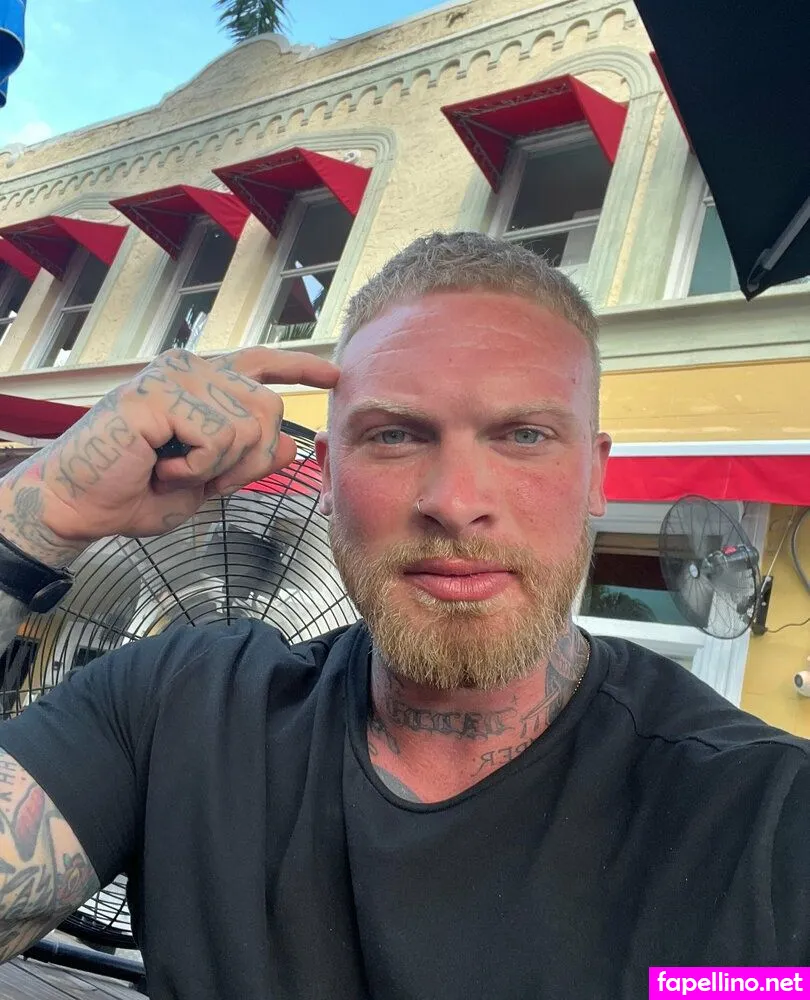 therealvanillagorilla, therealvanillagorillatattoos Nude Leaked OnlyFans Photo #IRJ0DFxIOH