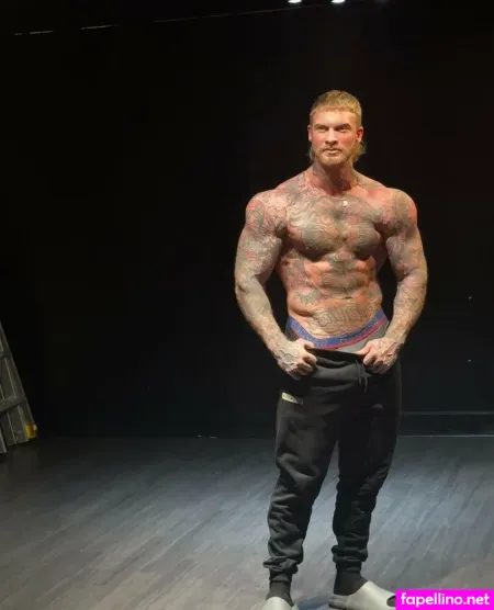 Therealvanillagorilla OnlyFans Thumbnail #Zauehrbbf9