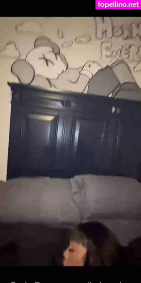 Therealvickyy OnlyFans Thumbnail #s8g9Iih8s7