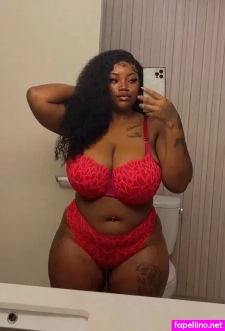 Therealvictoria B OnlyFans Thumbnail #78HEo4JEy9