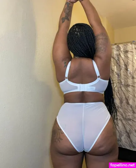 Therealvictoria B OnlyFans Thumbnail #SYTjJm954r