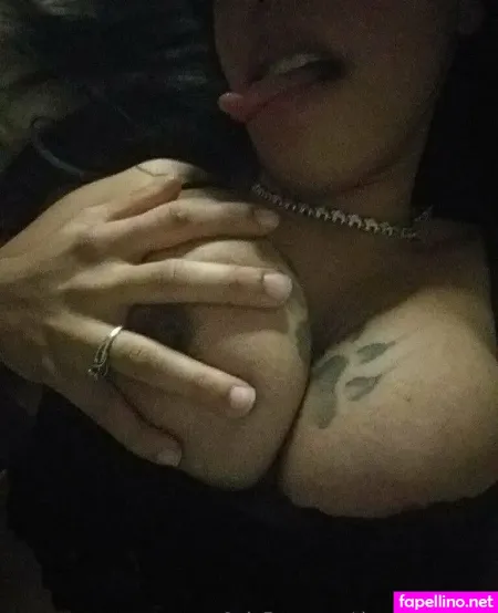 Therealvixxxen OnlyFans Thumbnail #QMpVxtrO2e