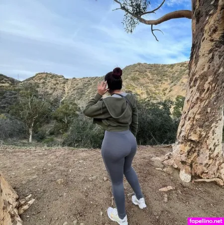 Therealxxxenasteph OnlyFans Thumbnail #oMz7rmRFkZ