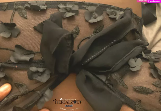 Therealzoey OnlyFans Thumbnail #AlcyF9QvgA