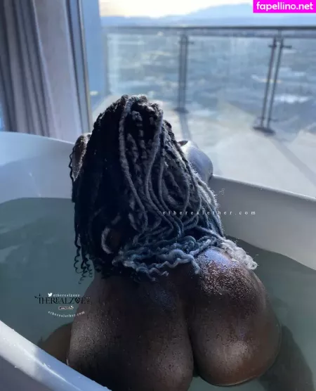 Therealzoey OnlyFans Thumbnail #G7j2CxdZFu