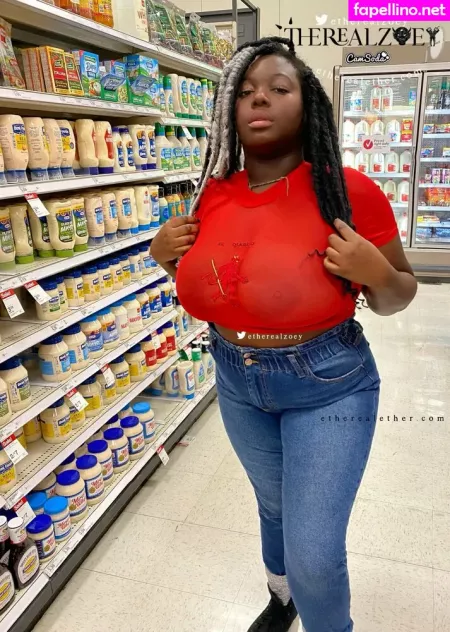 Therealzoey OnlyFans Thumbnail #xTRsHaTYoh