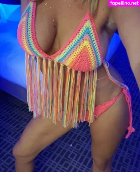 Therebeccaryder OnlyFans Thumbnail #vlDP6Qqukg