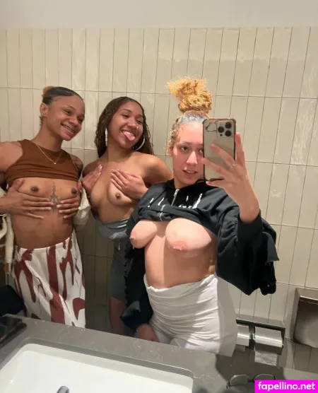 Therenitylove OnlyFans Thumbnail #X1GqBMJtg0