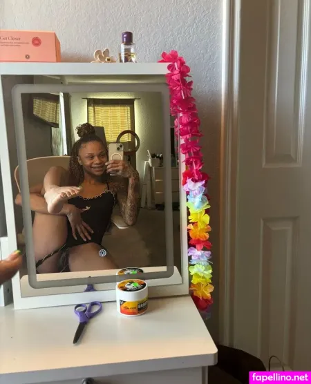 Therenitylove OnlyFans Thumbnail #w9G250r52v