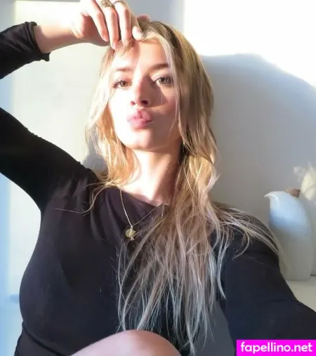 Theresa Adlee OnlyFans Thumbnail #vXJongpymB