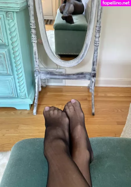 Theresa Edward OnlyFans Thumbnail #mhklH06fWY