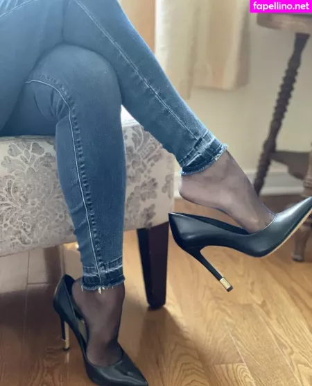 Theresa Edward OnlyFans Thumbnail #wcOYCeIZr9