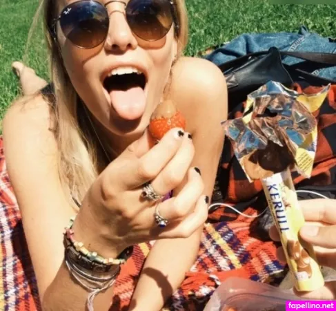 Theresa Frostad Eggesb OnlyFans Thumbnail #u9YTih2Bsn