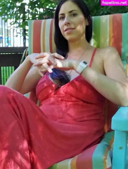 Theresa Lynn Coulter OnlyFans Thumbnail #2DKXl7RhgR