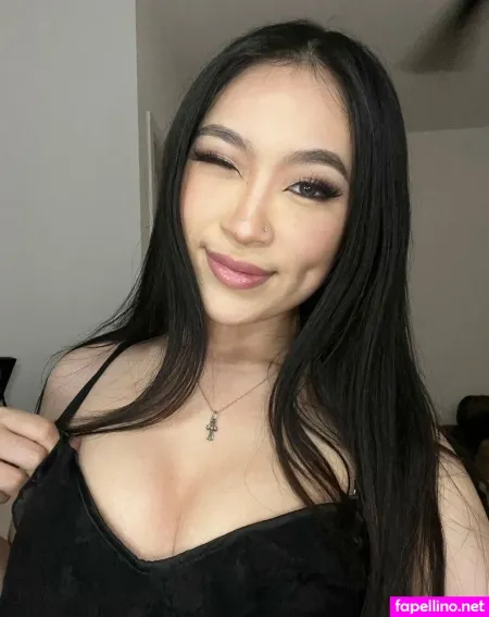 Theresa Nguyen OnlyFans Thumbnail #8GecjxzeMw