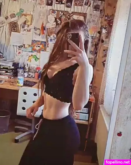Theresa S0phie OnlyFans Thumbnail #0SPT9FerLL