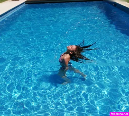 Theresa Traser OnlyFans Thumbnail #9uwoQhXPZi