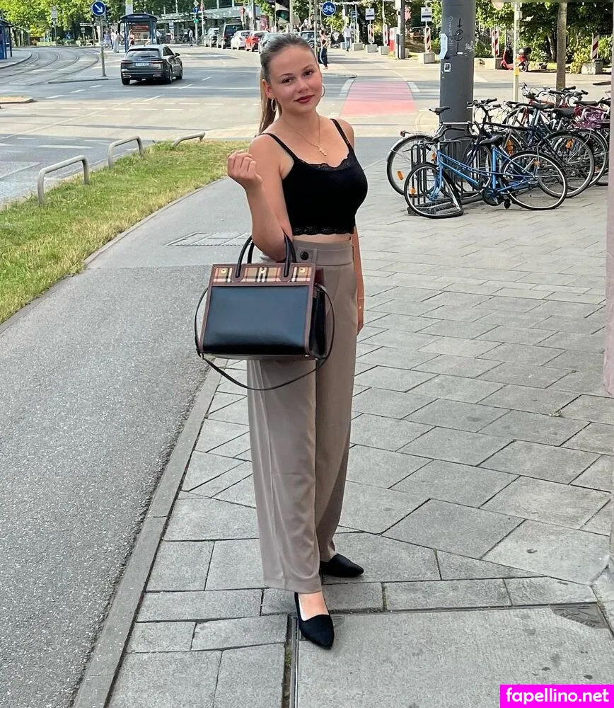 Theresa Traser Nude Leaked OnlyFans Photo #NsxtrU6jxU