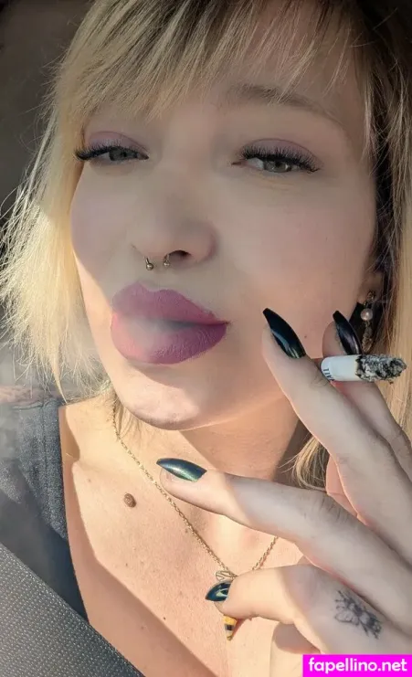 Theresasmoke OnlyFans Thumbnail #pjYZG2JfWj