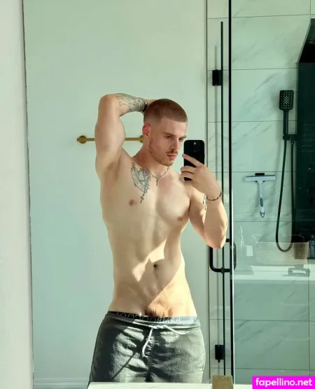 Therippeditalian OnlyFans Thumbnail #p9Xr1nQZu4