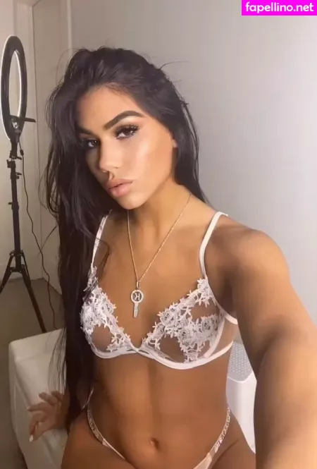 Therosaliaxo OnlyFans Thumbnail #sheflYoj20