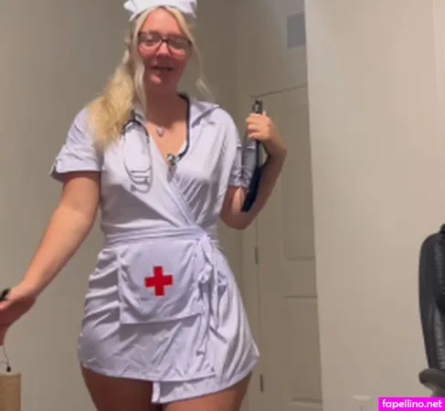 Theroseypawg OnlyFans Thumbnail #CXrs19X2PC