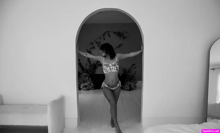 Thesarahaar OnlyFans Thumbnail #EuarPFrJfV