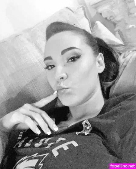 Thesashafoxxx OnlyFans Thumbnail #OJTlJrNbmT