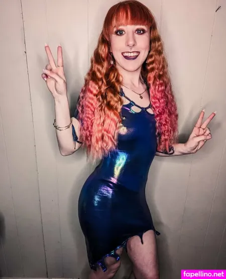 Thescarlettvixen1 OnlyFans Thumbnail #HRaQsWI7Cr