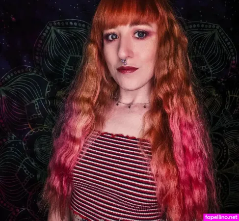 Thescarlettvixen1 OnlyFans Thumbnail #c9nFa8J0OI
